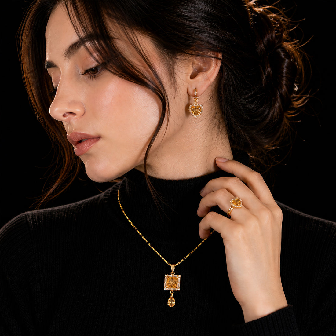 Fozia Amber Crystal 3 Piece Jewelry Set – Necklace Earrings Ring